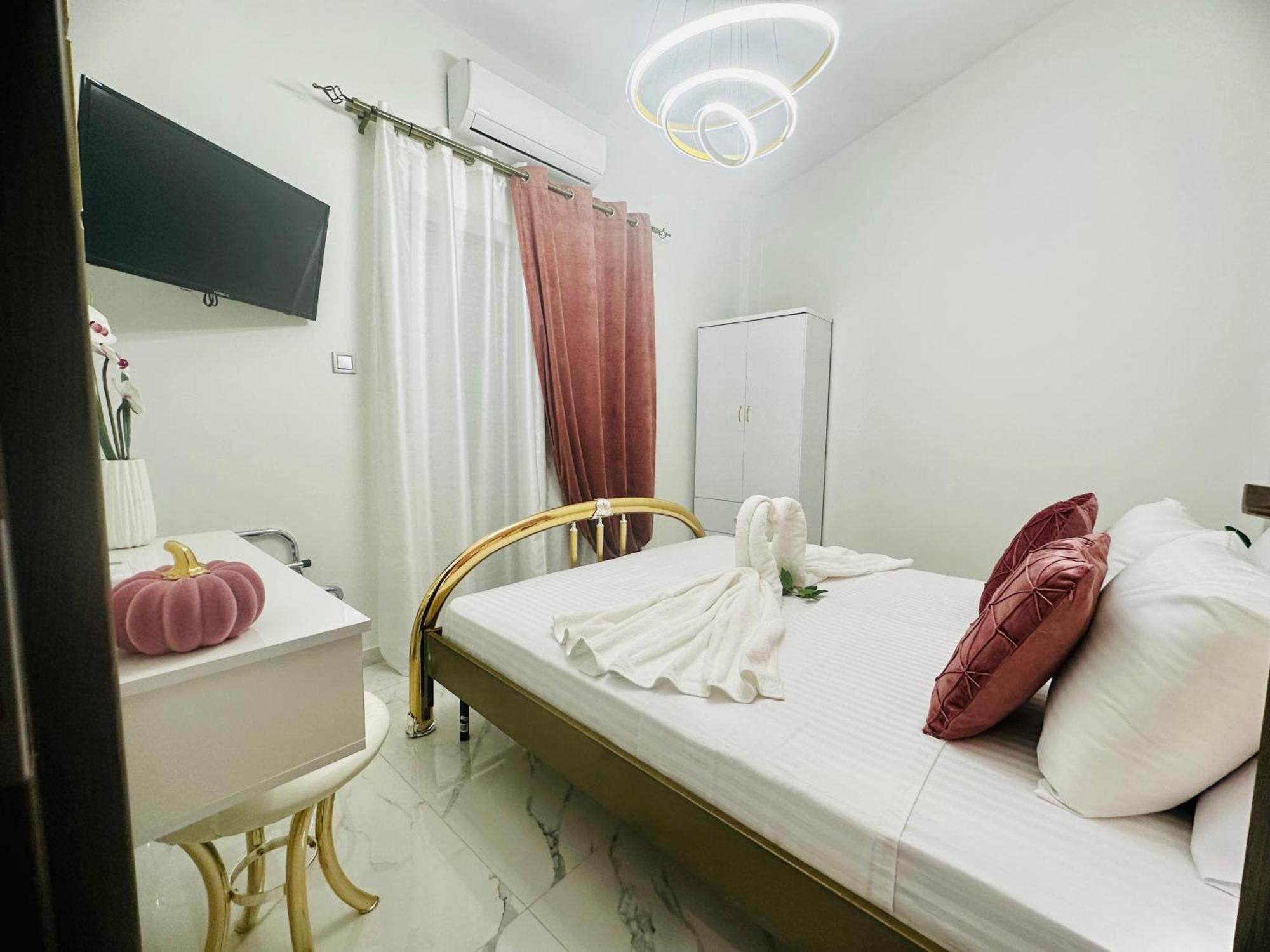 City And Ocean Luxury Apartment Preveza Ngoại thất bức ảnh