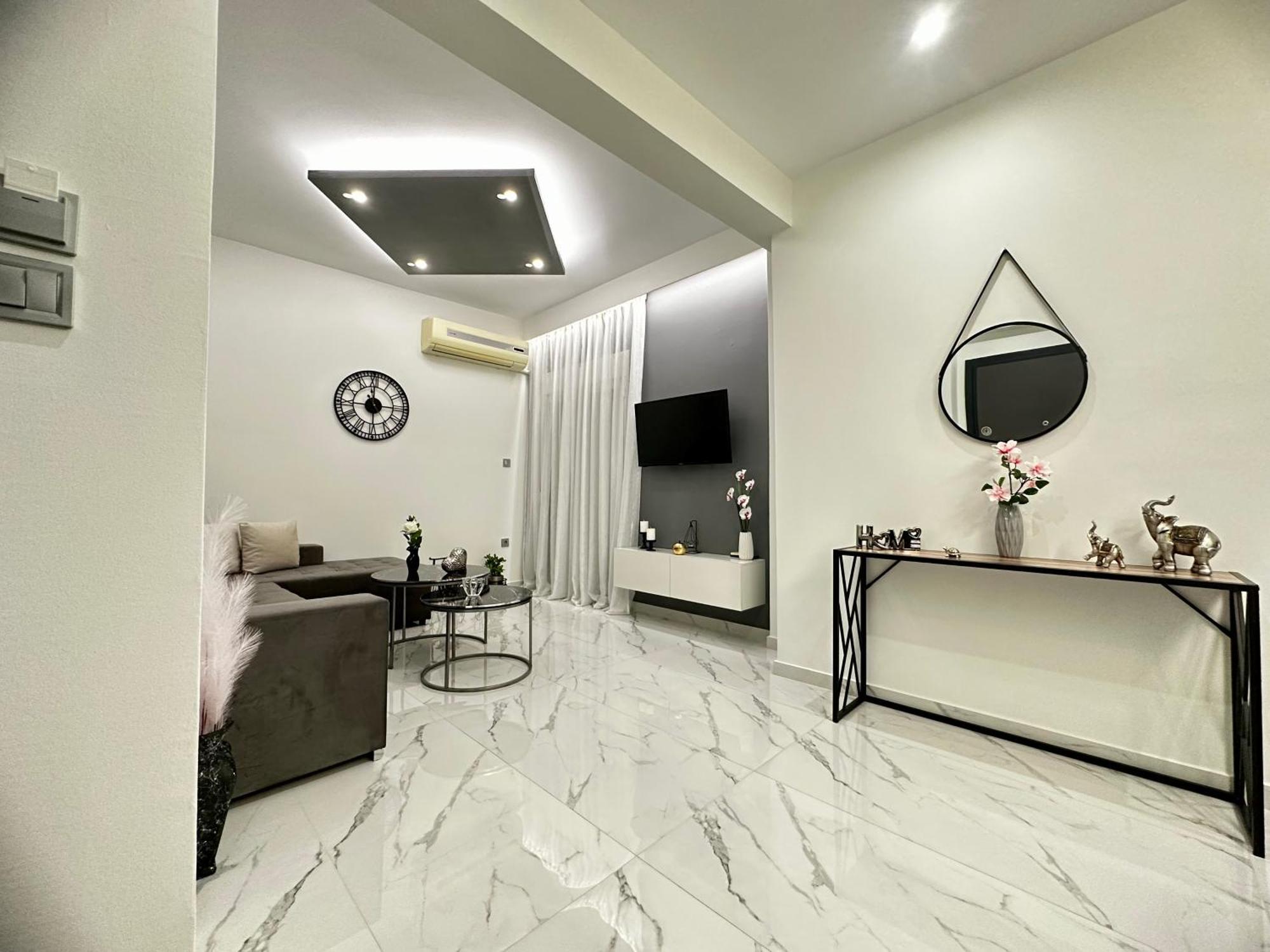 City And Ocean Luxury Apartment Preveza Ngoại thất bức ảnh